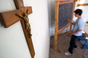 Большая Палата Евросуда отменила решение о запрете крестов в школах Италии