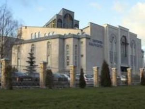 Пастор погиб, спасая женщину и ее сына