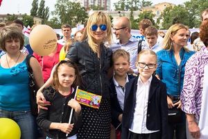 «Парад колясок» в Международный День Защиты Детей