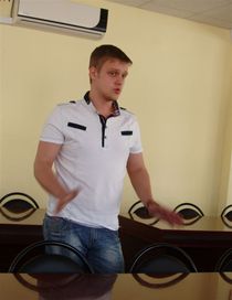 Кто пишет картину мира?