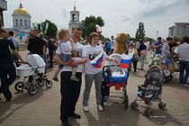 «Парад колясок» в Международный День Защиты Детей