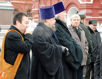 Церемония возложения цветов к Могиле Неизвестного солдата