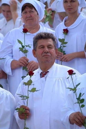 180 человек в один день