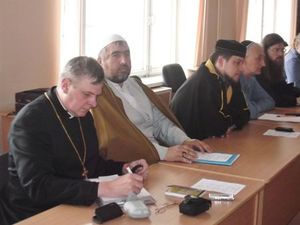 Взаимодействие МВД с религиозными организациями по профилактике экстремизма в молодежной среде