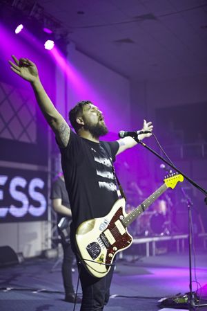 Буша Гоман, группа "Kutless", "K—LOVE Fan Awards" и анонсы предстоящих событий!