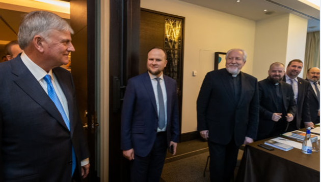 Франклин Грэм встретился с представителями Евангельских союзов России