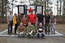 Протестанты восстанавливают памятники погибшим на фронтах ВОВ