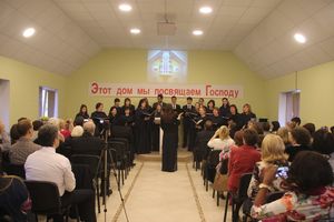 Церковь сожгли... Церковь восстановили!