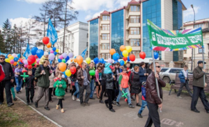 Пасхальное шествие в Иркутске
