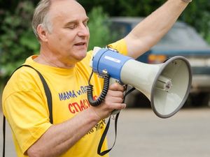 Баптисты и католики прошли по улицам Кирова