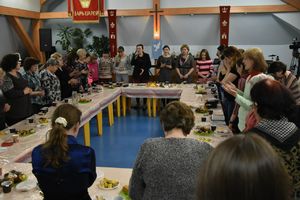 «Масло на горячей сковородке»