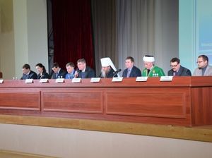 Протестанты приняли участие в конференции по профилактике экстремизма