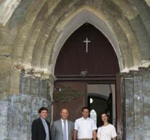 Губернатор Гродненской области посетил лютеранскую общину