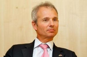 Британский министр предложил убрать слово "христиане" из резолюции Европарламента