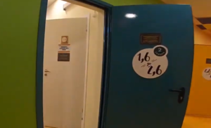 Как отмывается церковь