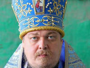 Чаплин настаивает на : "разной степени уважения и защиты к отдельным религиозным традициям"