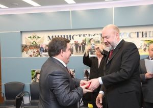 Минюст России наградил лютеранского пастора