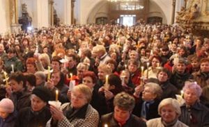 Украина: народу меньше, христиан больше
