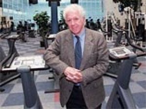 82-летний британский миллиардер выполнил условие своей "сделки с Богом": отдает Церкви полмиллиарда