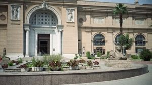 Мусульмане Египта забросали камнями христианские магазины