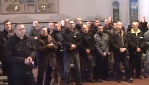 Пасха в коллонии