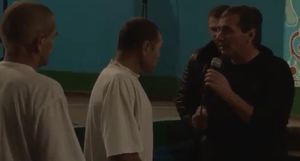 Церковь "Дверь в Небо" провела водное крещение в колонии